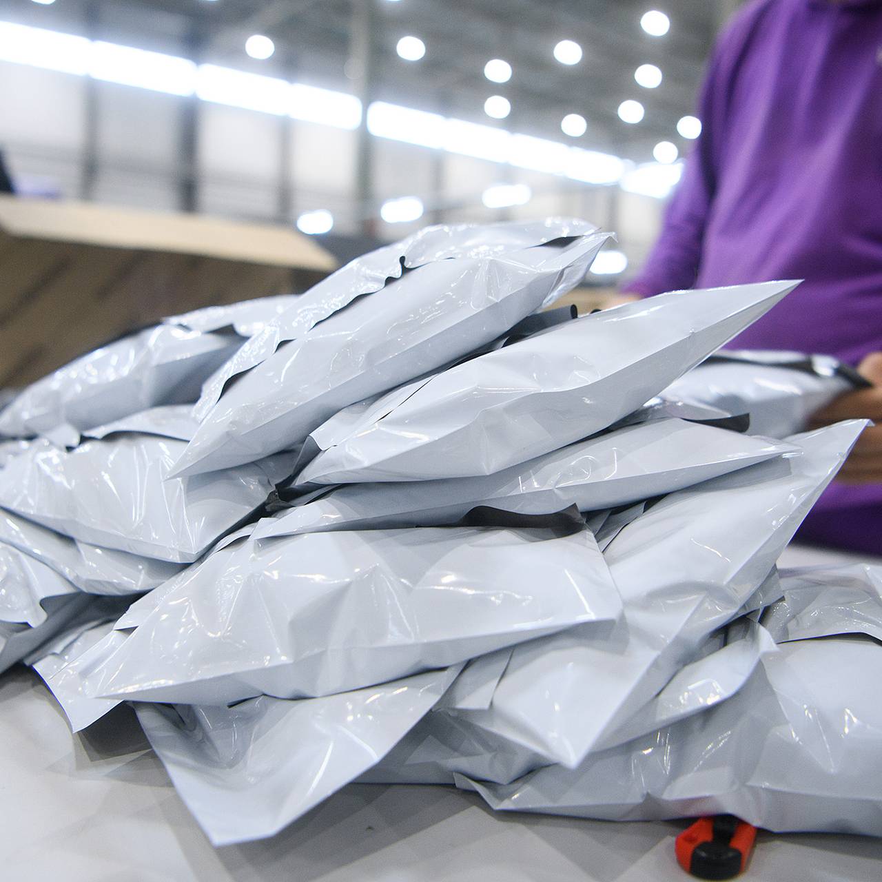 В Госдуме не поддержали идею о запрете банкам владеть маркетплейсами