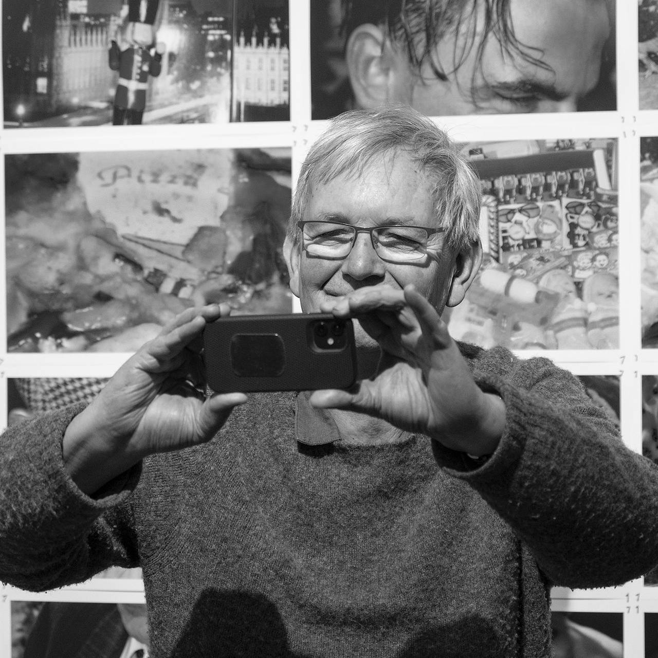 Ушел из жизни легендарный фотограф Мартин Парр