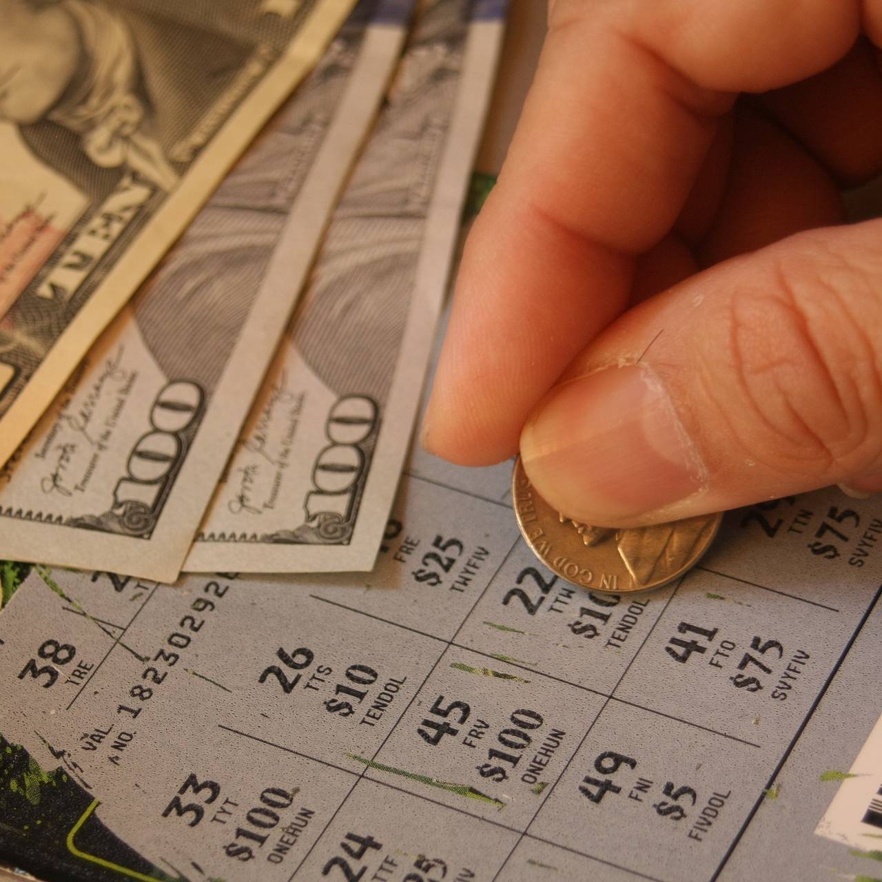 Мужчина разбогател на 52 миллиона рублей из-за скуки