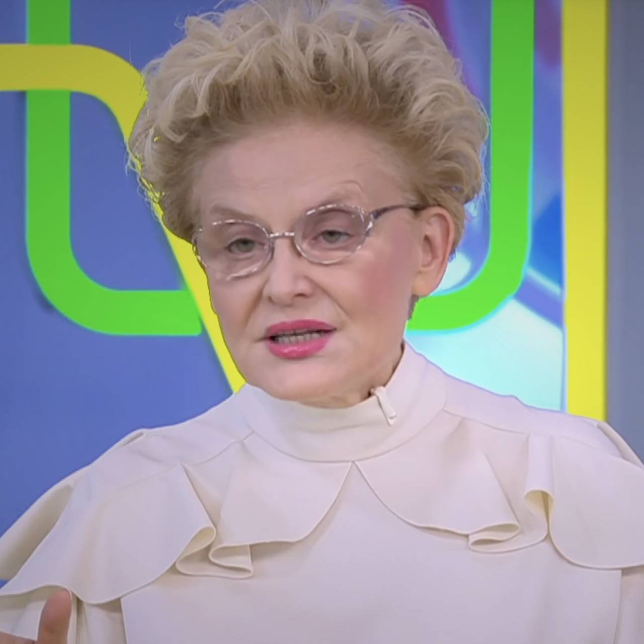 Малышева рассказала о странностях соведущего и предрекла ему психическое расстройство