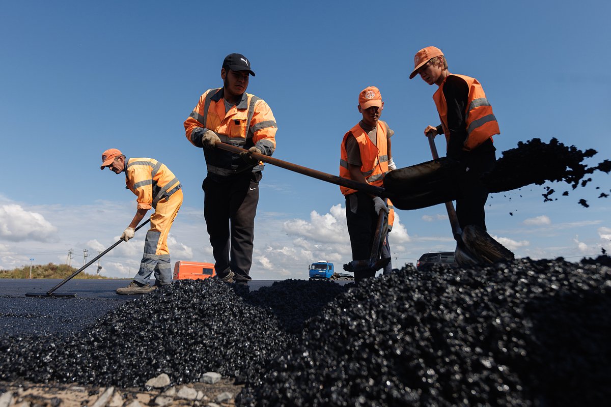 Workers during the reconstruction of the section of the highway