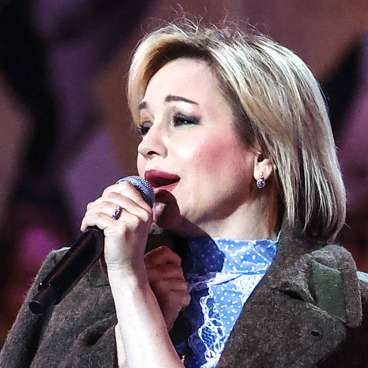 Стали известны многомиллионные заработки Булановой в новогоднюю ночь