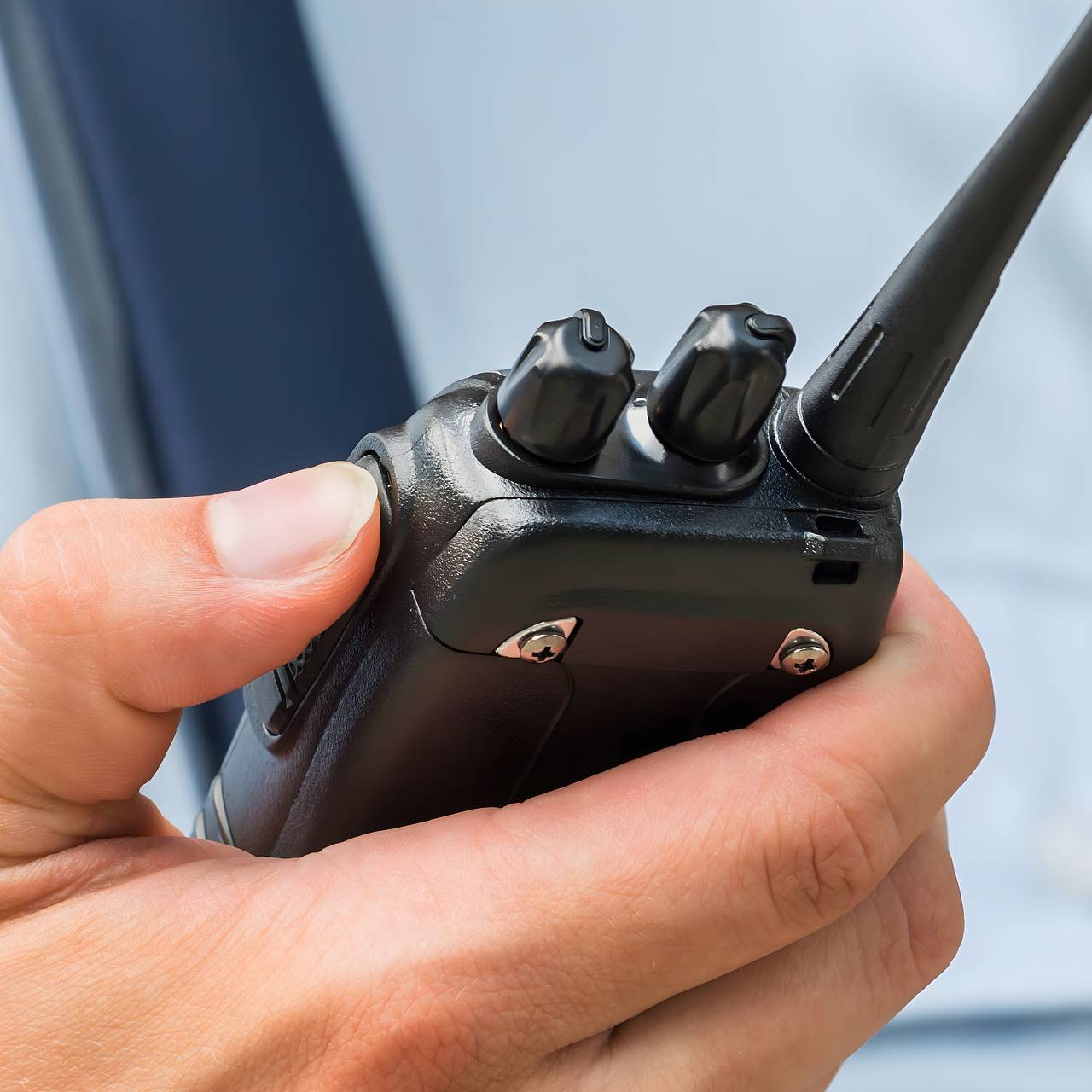 В российском ЖК обнаружили необычный способ связи в лифтах