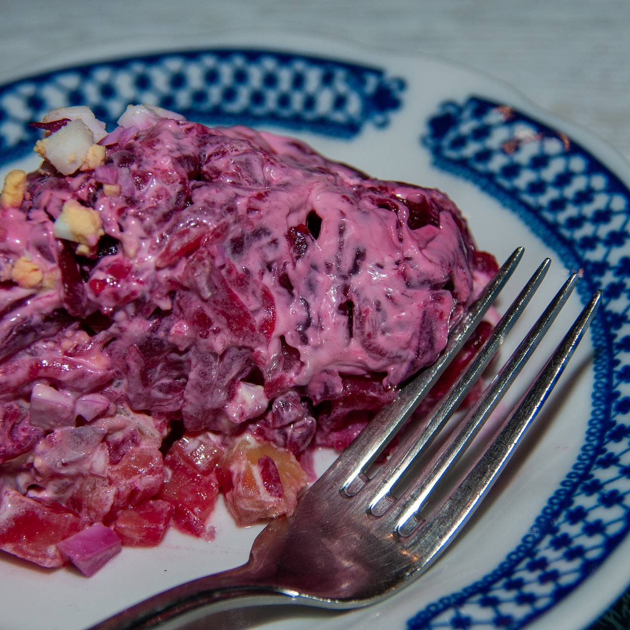 В России подорожал традиционный новогодний салат