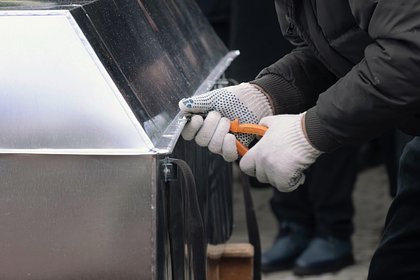 Вдова бойца СВО вскрыла цинковый гроб мужа и столкнулась с двумя загадками