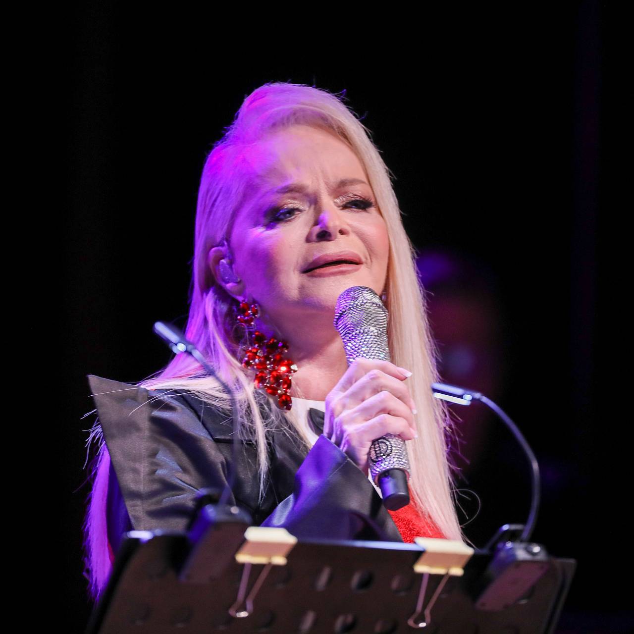 Назван собственник квартиры Ларисы Долиной по документам