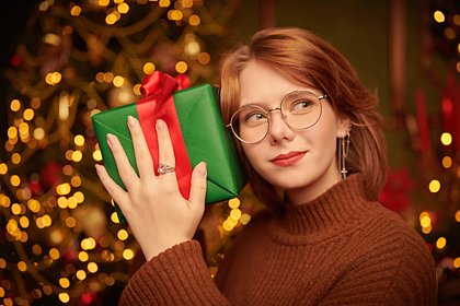 Россияне назвали идеальные подарки на Новый год