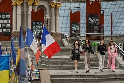 Украинок потребовали выгнать из Франции