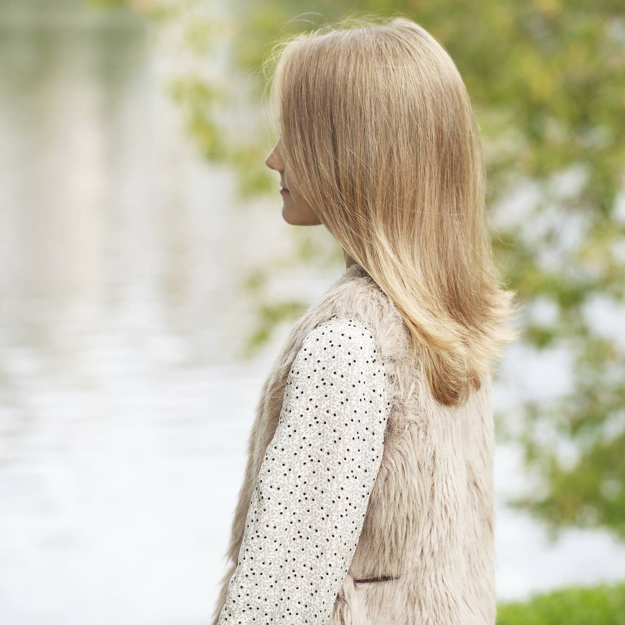 Врач назвал причины алопеции у женщин