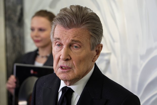 Лев Лещенко