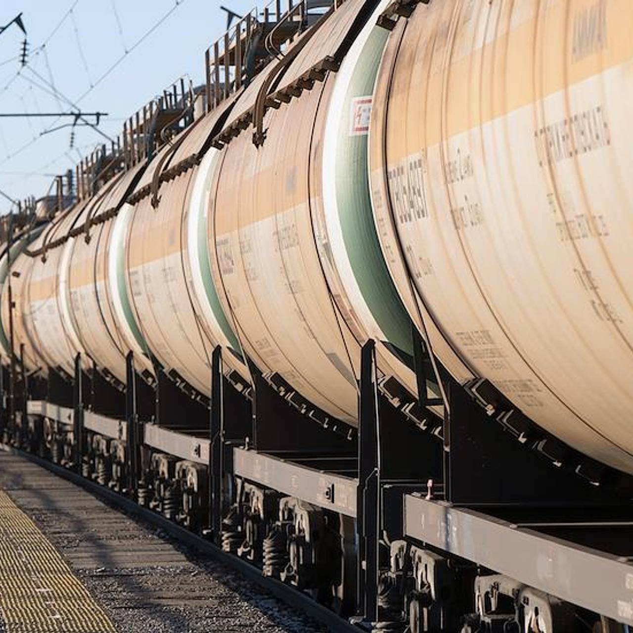 Запрет на вывоз бензина из России задумали продлить