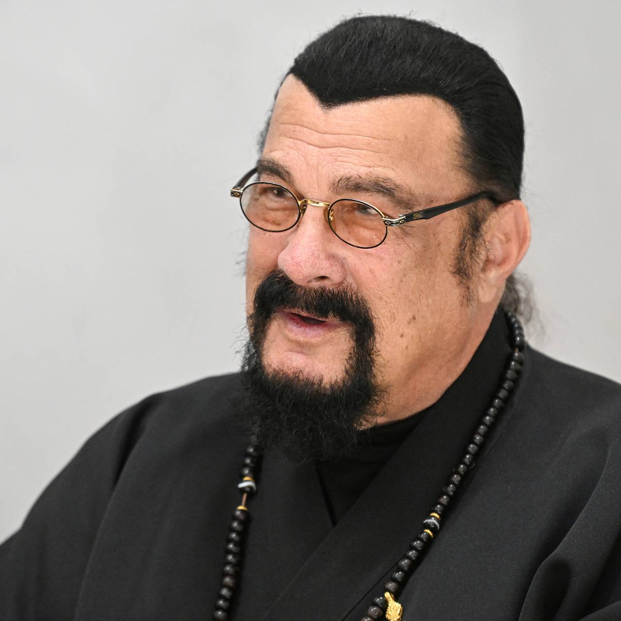 Стивен Сигал раскрыл подробности премьеры фильма об СВО