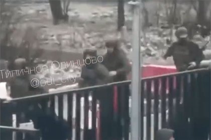 Напавший на подмосковную школу вооруженный подросток задержан