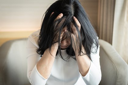 Названы появляющиеся в среднем возрасте признаки деменции