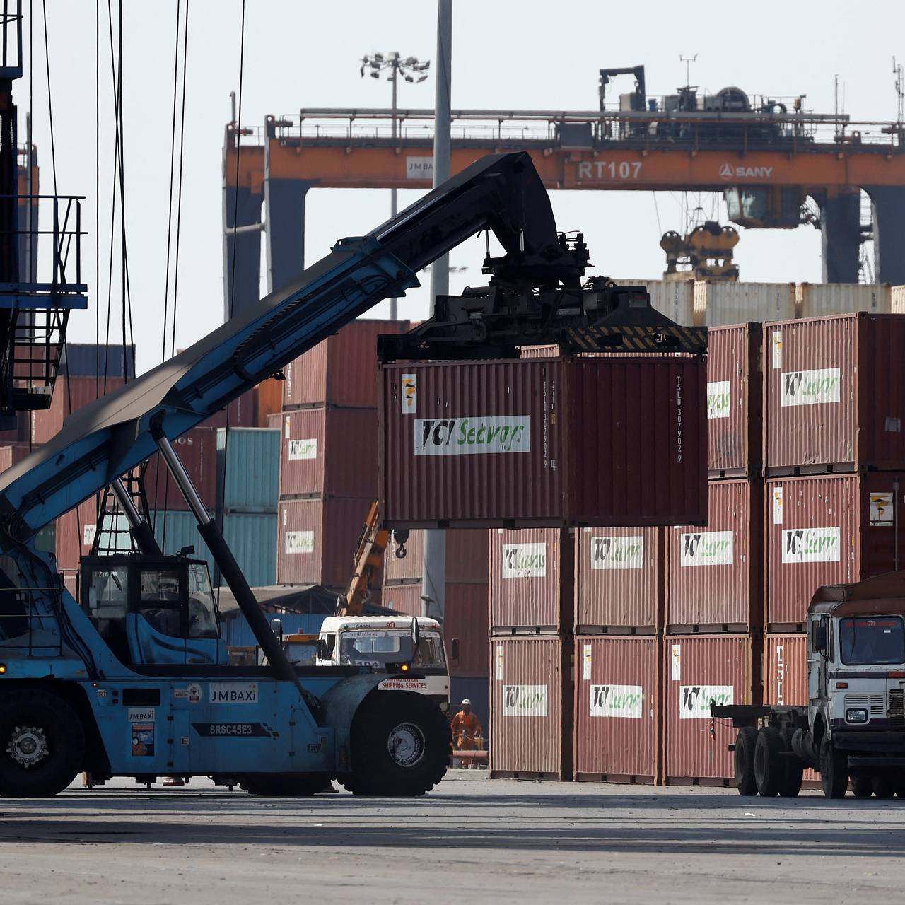 Индия стала экспортировать больше товаров вопреки пошлинам Трампа