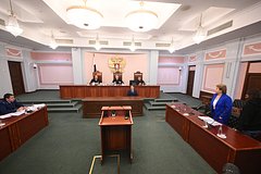 Полина Лурье потребовала выселить Долину из квартиры Полина Лурье потребовала выселить Долину из квартиры