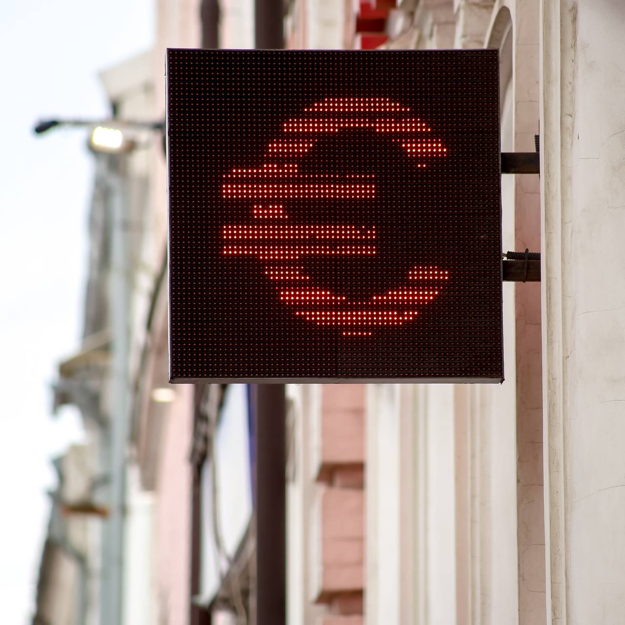 Курс евро в России вырос