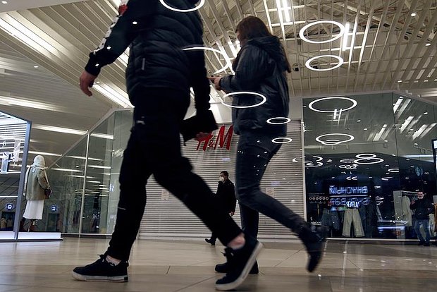 Мошенники рассылают поддельные письма о возвращении Zara и H&M в Россию перед Новым годом