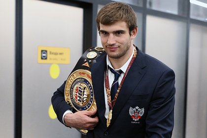 Российский боксер-чемпион назвал количество яиц в своем завтраке