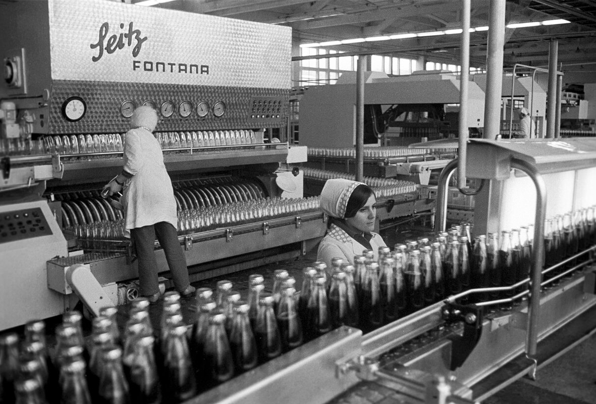 Рабочая лошадка Кремля. Каким был заместитель Сталина, который любил джаз, встречался с Байденом и завез в СССР пепси-колу?