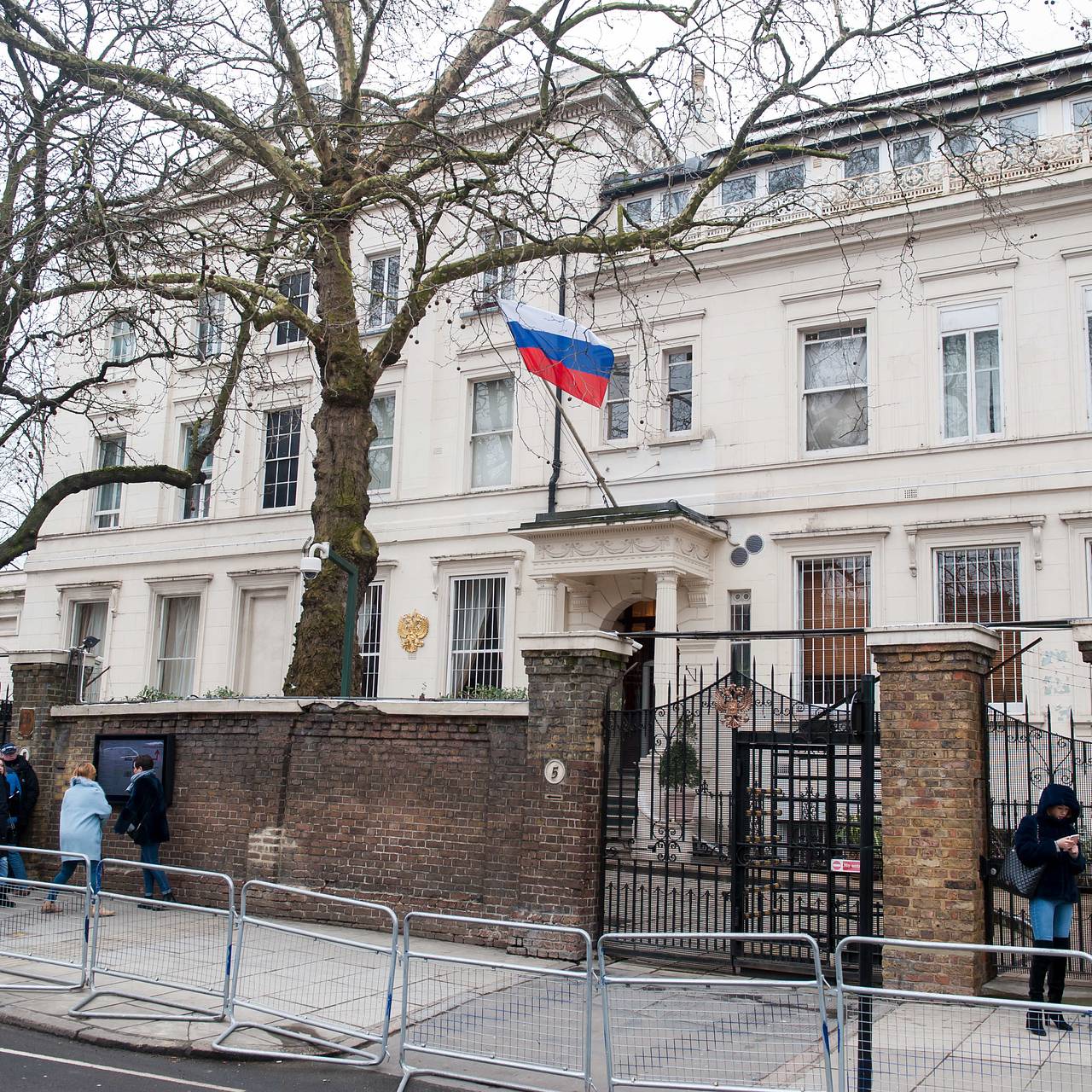 Посольство России указало на двойные стандарты Лондона