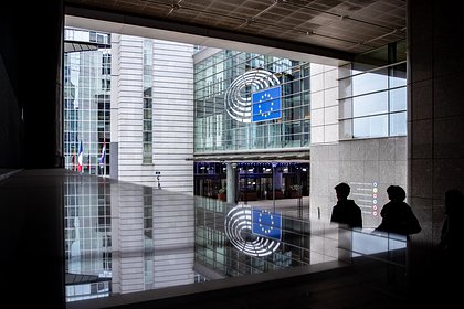 Евросоюз в последний момент изменил решение о конфискации российских активов. Что случилось и откуда возьмутся деньги для Украины?