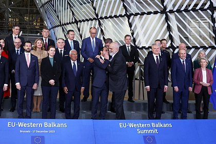 Медведев назвал воровским сходняком саммит Евросоюза