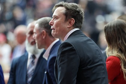 Илона Маска раскритиковали в сети за комментарий по поводу груди Сидни Суини