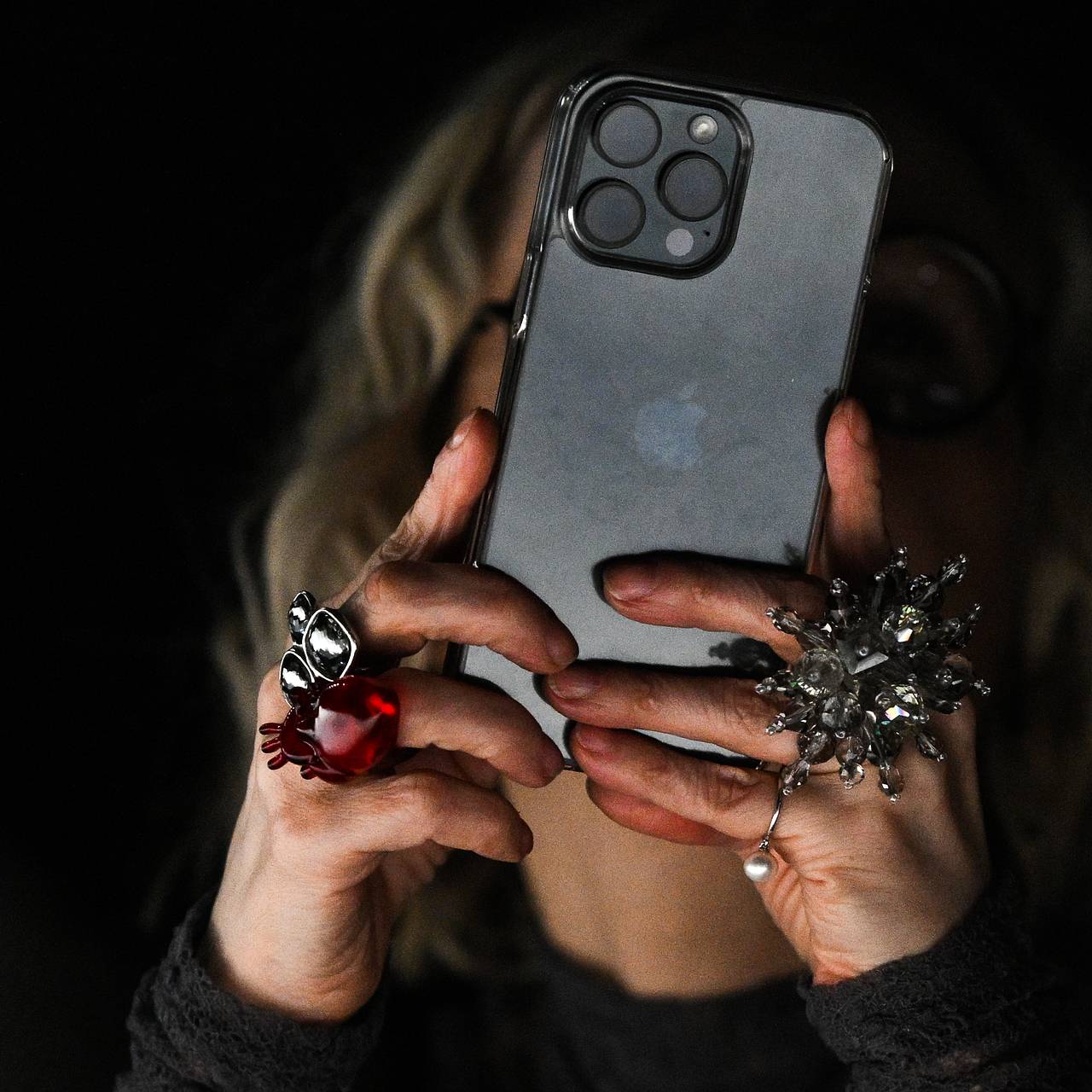 Российские банки начали уточнять родственную связь при переводе денег