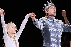 Фигуристы Евгений Плющенко, Елена Костылева