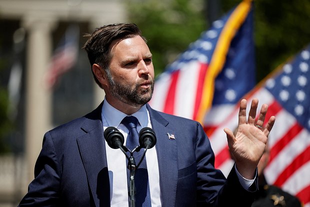 Джей Ди Вэнс