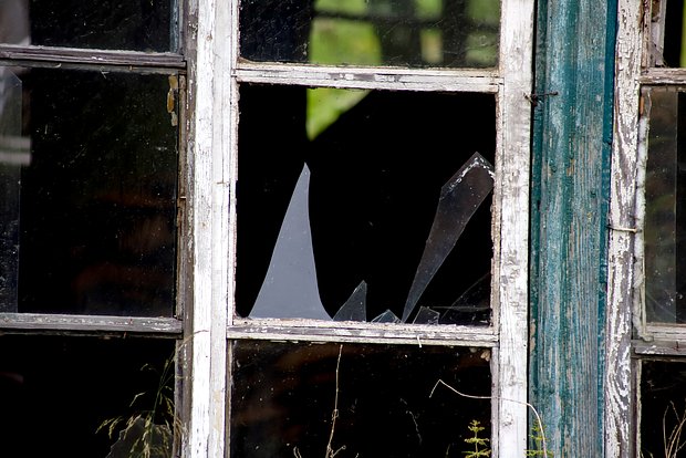 БПЛА атаковали восемь районов Ростовской области: повреждены дома, жертв нет