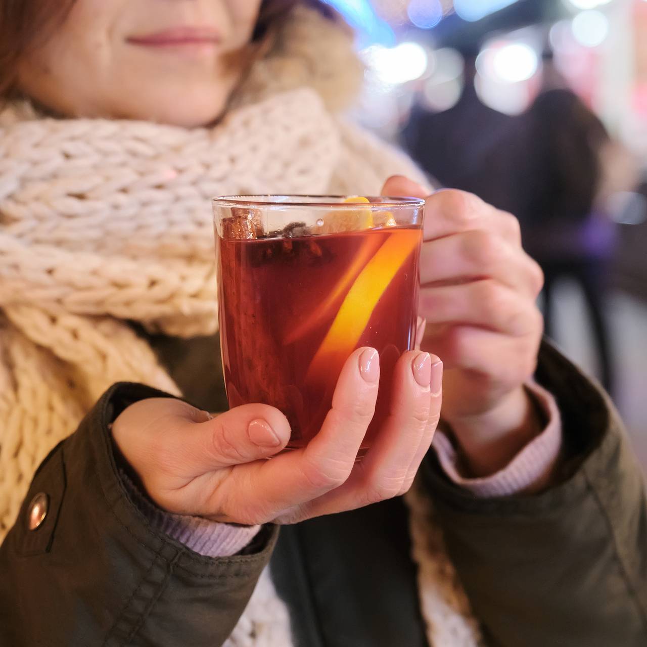 Названы города России с самым дешевым глинтвейном