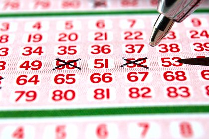 Нерасторопный победитель лотереи лишится 60 миллионов рублей