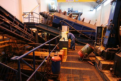 Российский алмазодобытчик нашел кристаллы в виде елочных игрушек