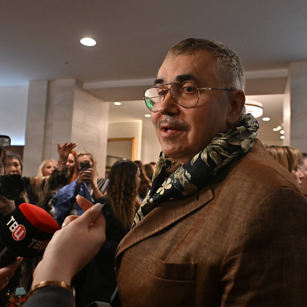 Садальский оценил решение о выселении Долиной цитатой из фильма