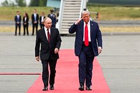&laquo;Я понимаю позицию Путина&raquo;. Трамп провел переговоры с Зеленским и озвучил щедрое предложение России к Украине