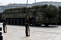 Померились ракетами. Как ядерные державы заявляли о своих возможностях в 2025 году?