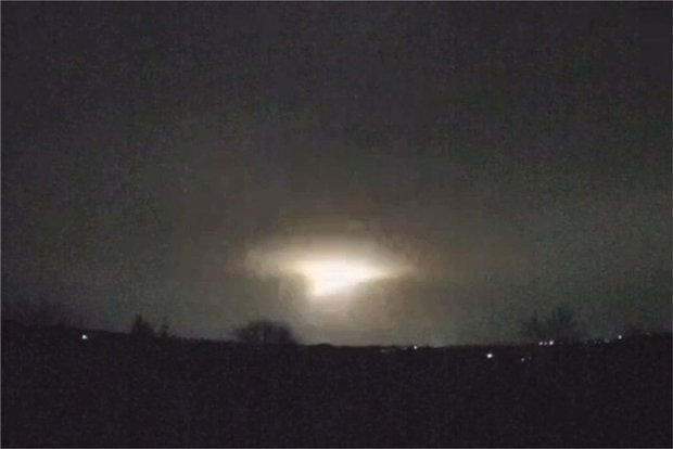 Приближение боевых блоков «Орешника» к цели