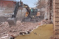 Россиянка стала бездомной из-за сноса жилья втайне от нее 