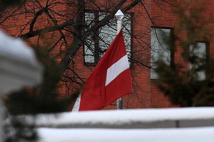 Россиянам начали аннулировать ВНЖ в одной европейской стране