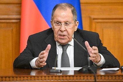 Лавров обратился к &laquo;непонятливым&raquo; политикам в Европе и напомнил об ответе России