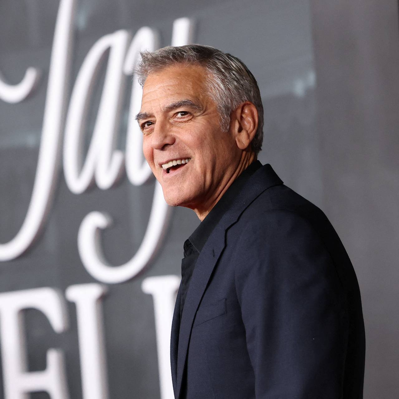 Джордж Клуни и его семья стали гражданами Франции