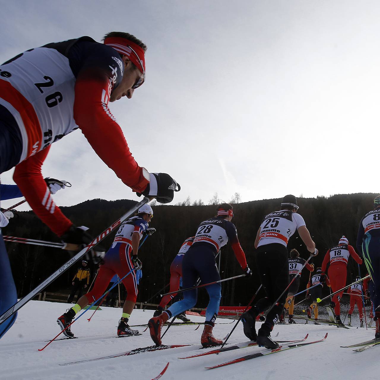 Тренер сборной России по лыжным гонкам рассказал о конфликте с украинцем на &laquo;Тур де Ски&raquo;