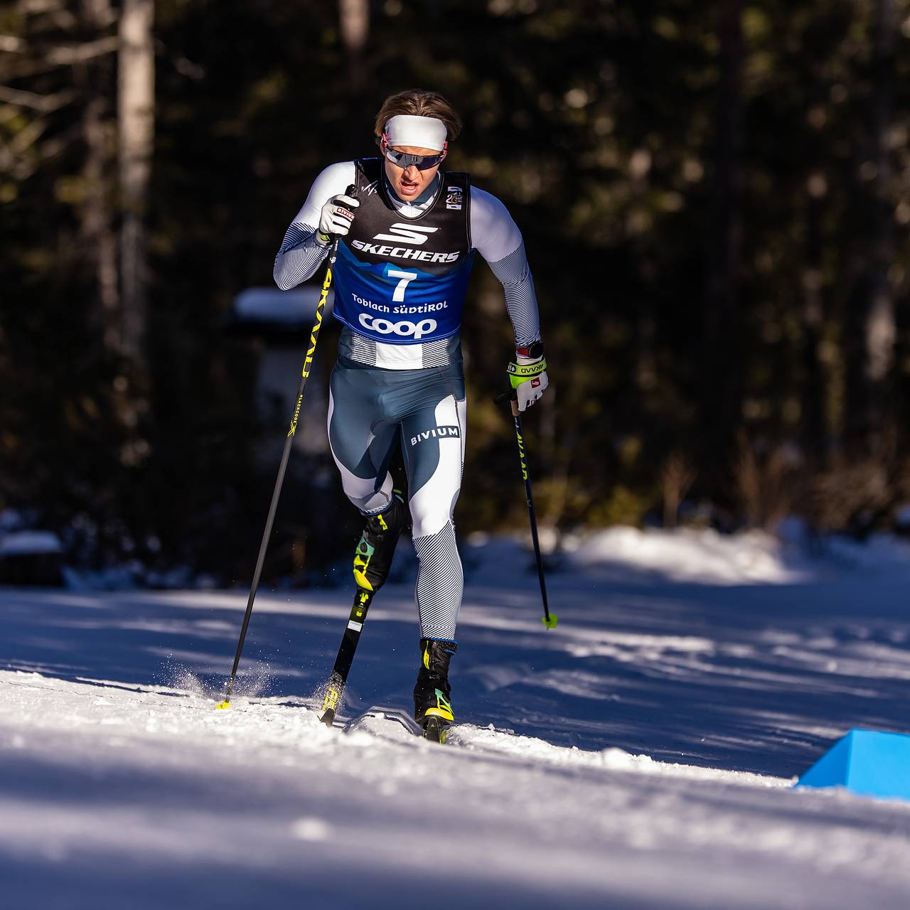 Россиянин Коростелев занял 12-е место в гонке преследования на &laquo;Тур де Ски&raquo;