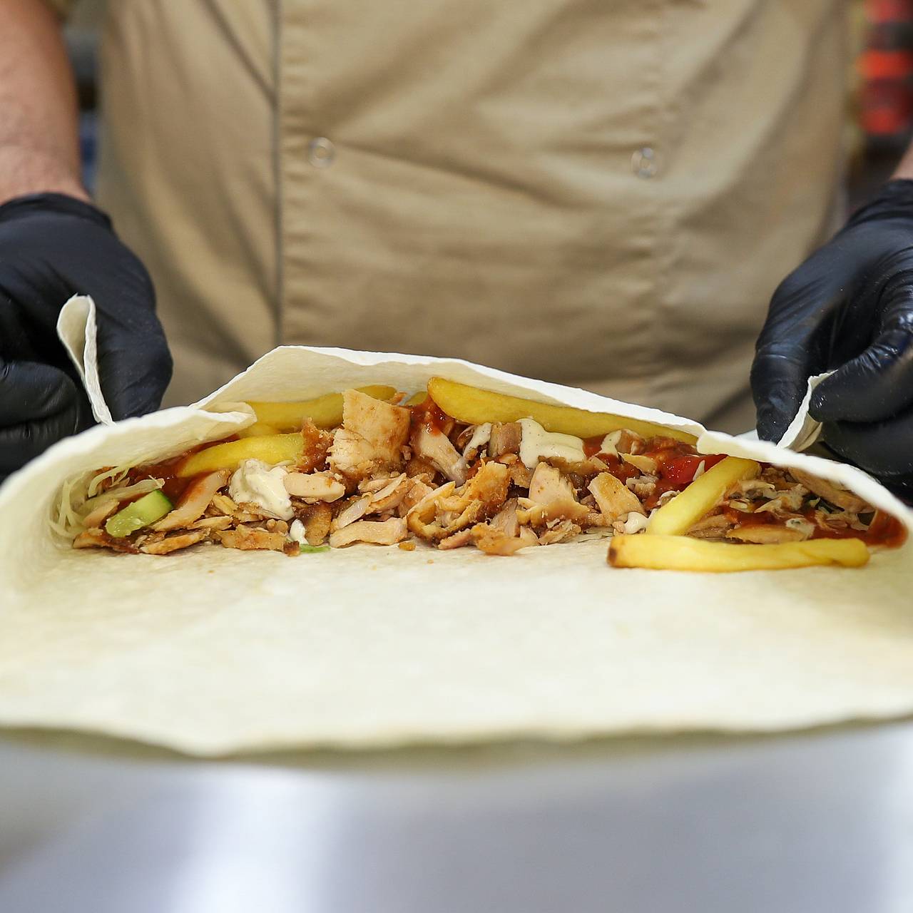 Назван срок появления в России ГОСТа на шаурму