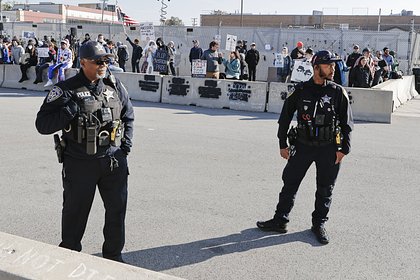 Агент ICE застрелил женщину за рулем в США