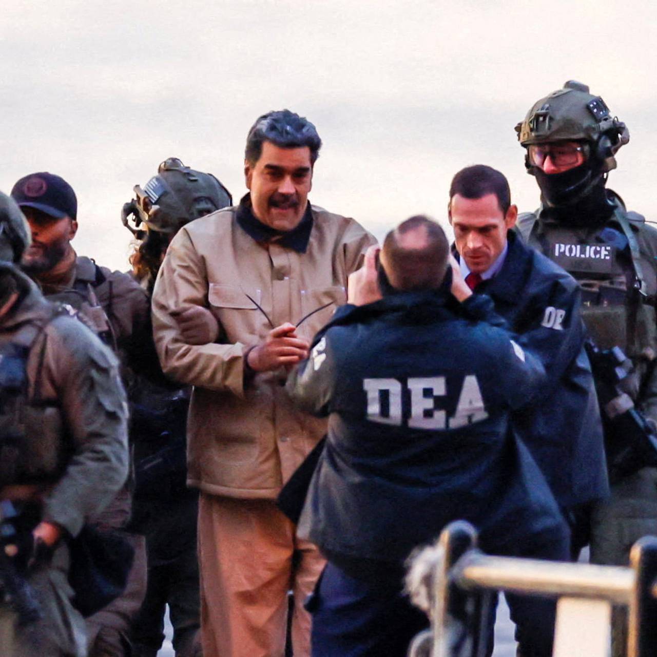 Лукашенко заявил об отсутствии необходимости захвата Мадуро у США