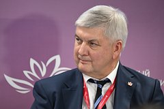 Александр Гусев