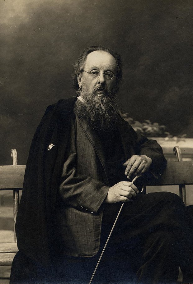 Константин Циолковский в 1924 году